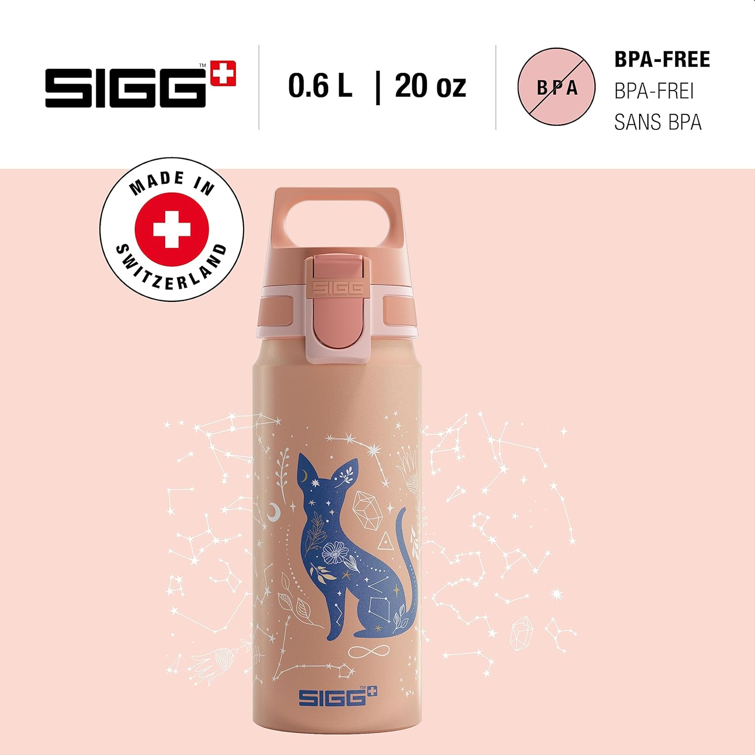 SIGG - Aluminium Kids Water Bottle - WMB ONE My Universe - Suitable for Carbonated Beverages - Leakproof - Lightweight - BPA Free - Climate Neutral Certified - Light Pink - 0.6L - 21 My Universe image number 4