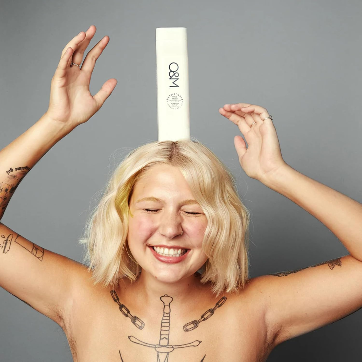 O&M Original Detox Shampoo Mini - 50Ml - Colour Safe, Clean from Sulfates, Parabens, Silicones, MIT, Phthalates, Triclosan, Propylene Glycol & Gluten, PETA Certified & Vegan, Australian Made, PCR Packaging image number 4