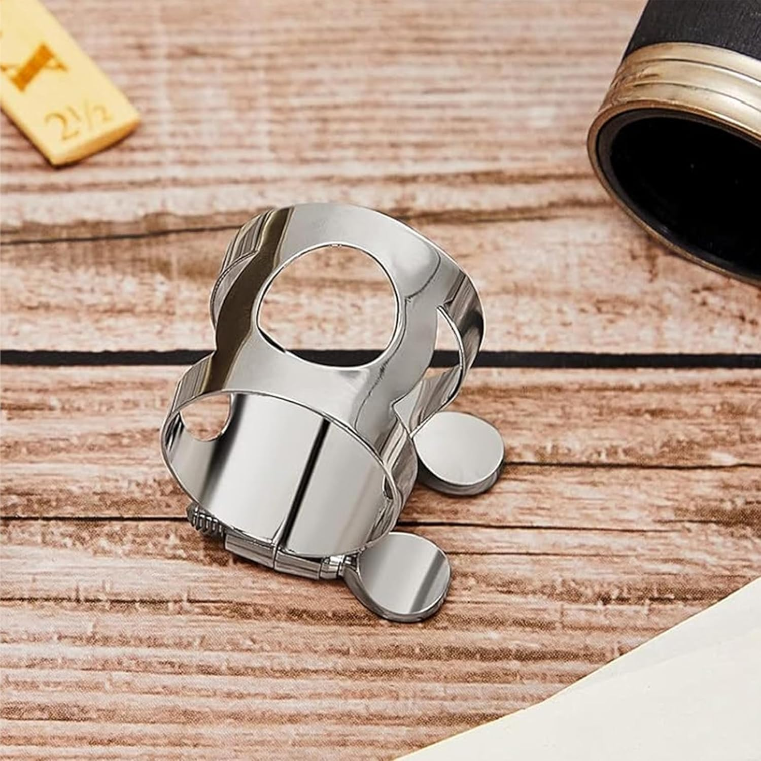 Clarinet Ligature,Clarinet Metal Clips,Silver Clarinet Mouthpiece Ligature,Pipe Headjoint Clips,With Adjustable Screw for Clarinet Mouthpiece Woodwind Instrument Fittings image number 1