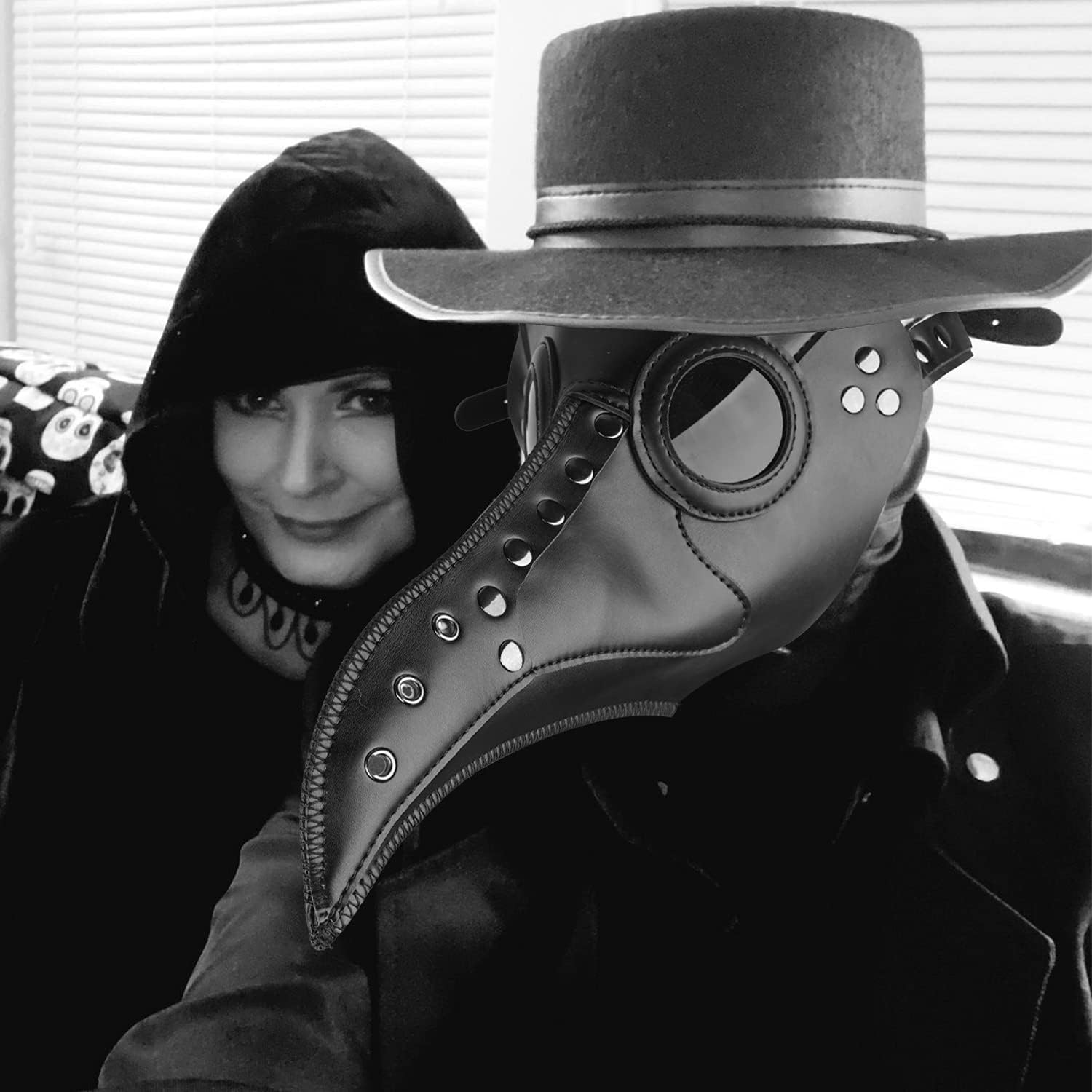 Black Leather Plague Doctor Mask Long Nose Bird Beak Plague Mask Steampunk Halloween Costumes Props Mask for Adult image number 2