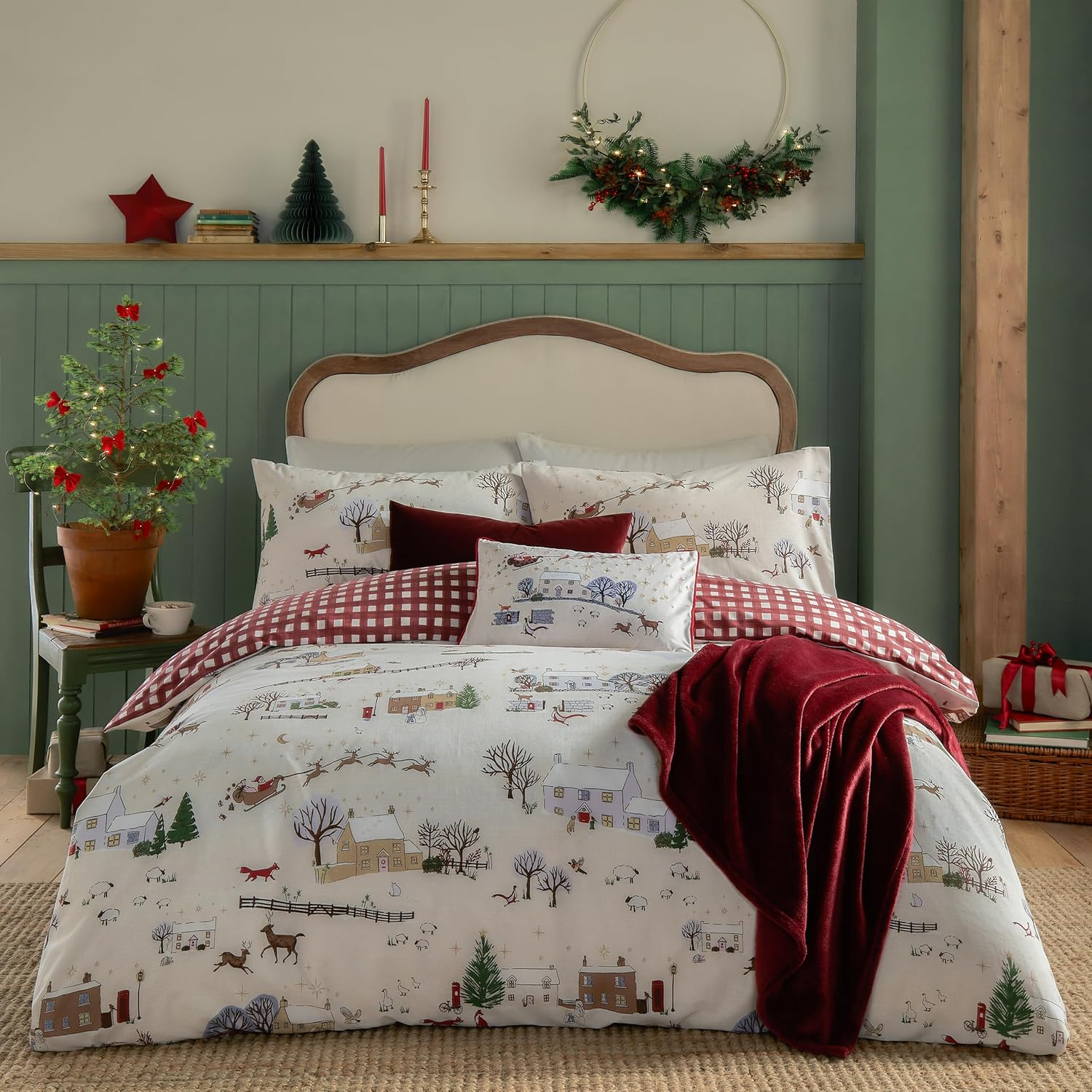 Furn. Cotswolds Christmas Duvet Cover Set &ndash; Reversible Gingham Design Bedding (Cream/Burgundy - Single)