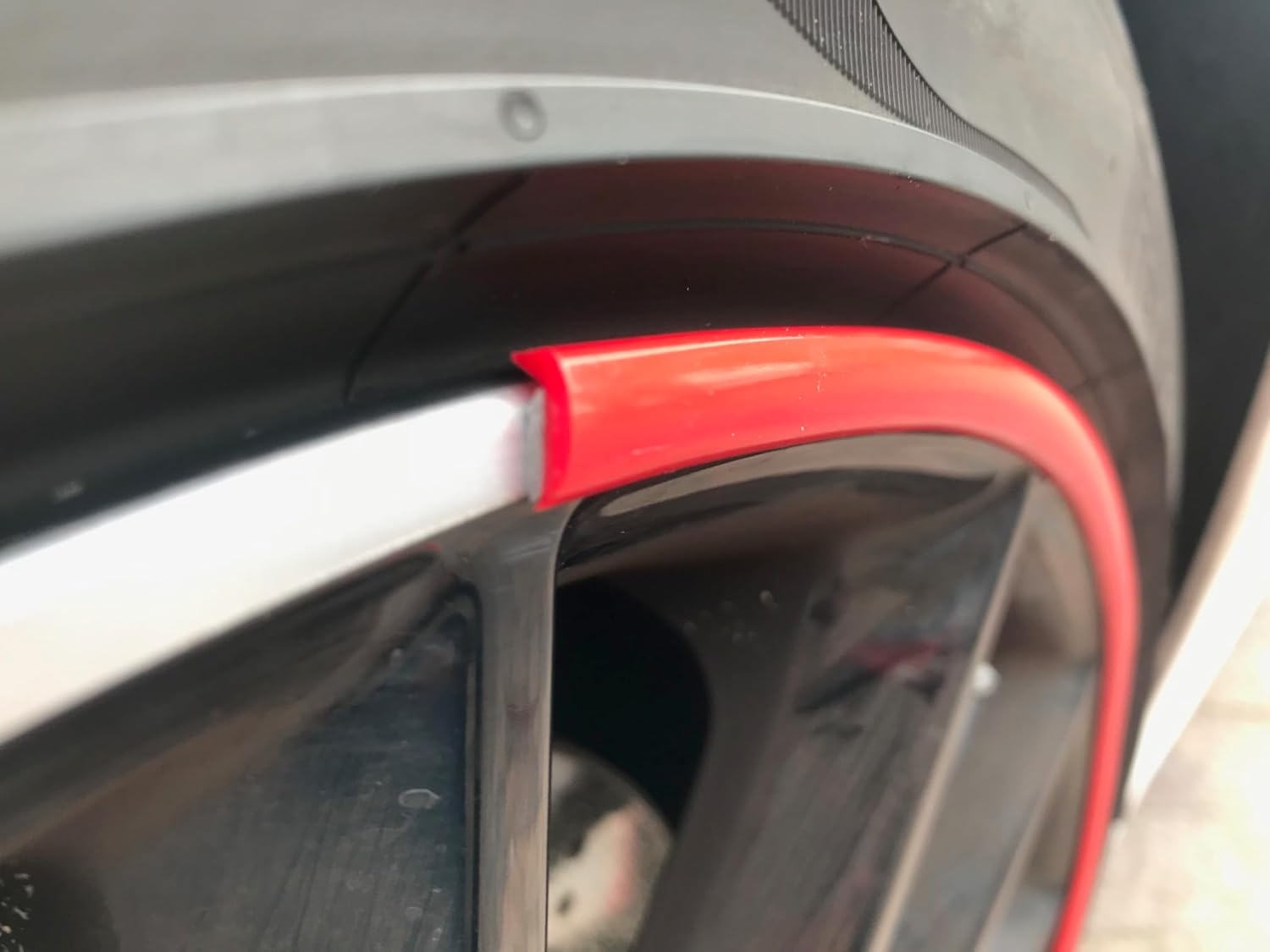 Rim Protector Kit - RED - Alloy Wheel Rim Guard - Set of 4 Rim Protectors Easy to Install image number 1