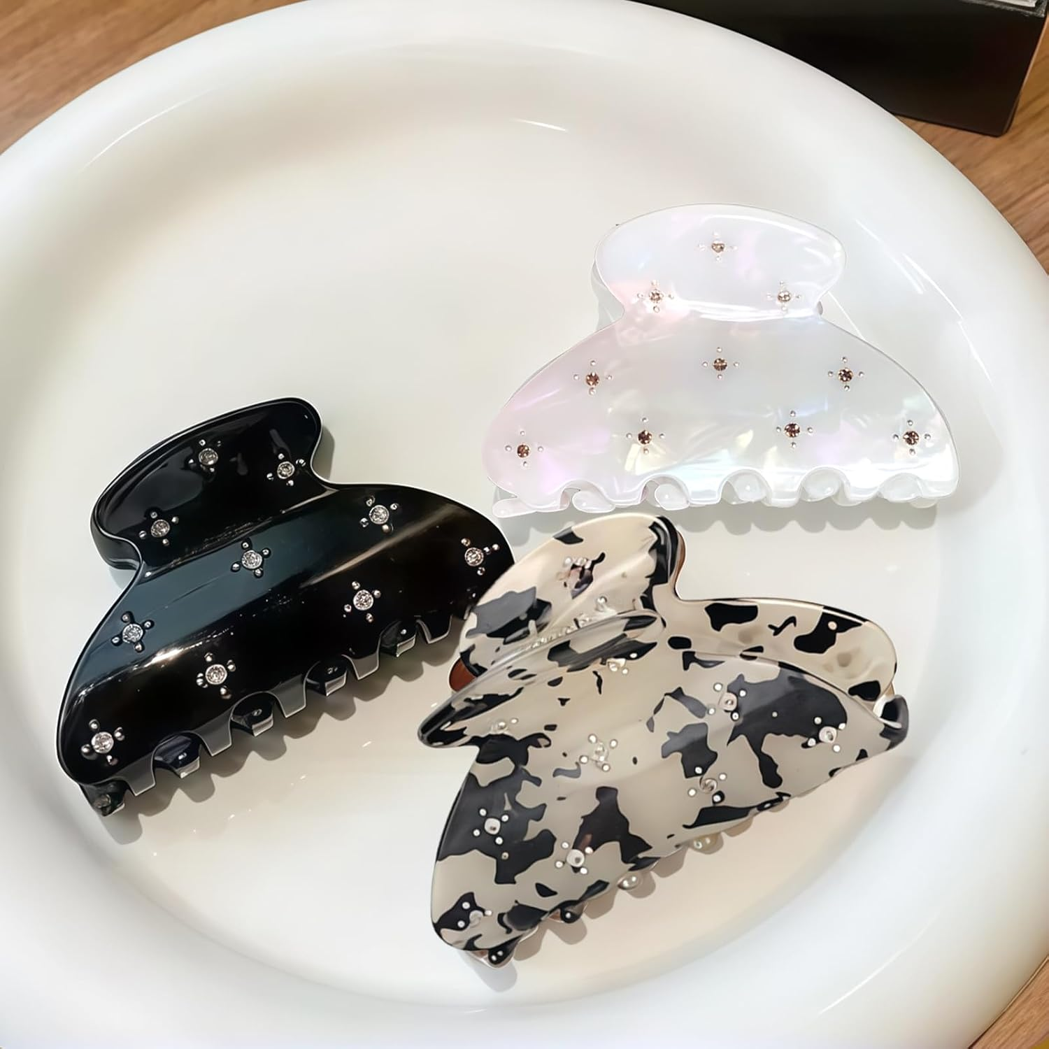 Pack of 3 Medium Rhinestone Hair Clips, Glittering Hair Clips, Women, Strong Hair Clips for Women, Girls, Teenagers for Parties, Weddings, Daily Life (6.6 Cm) image number 5