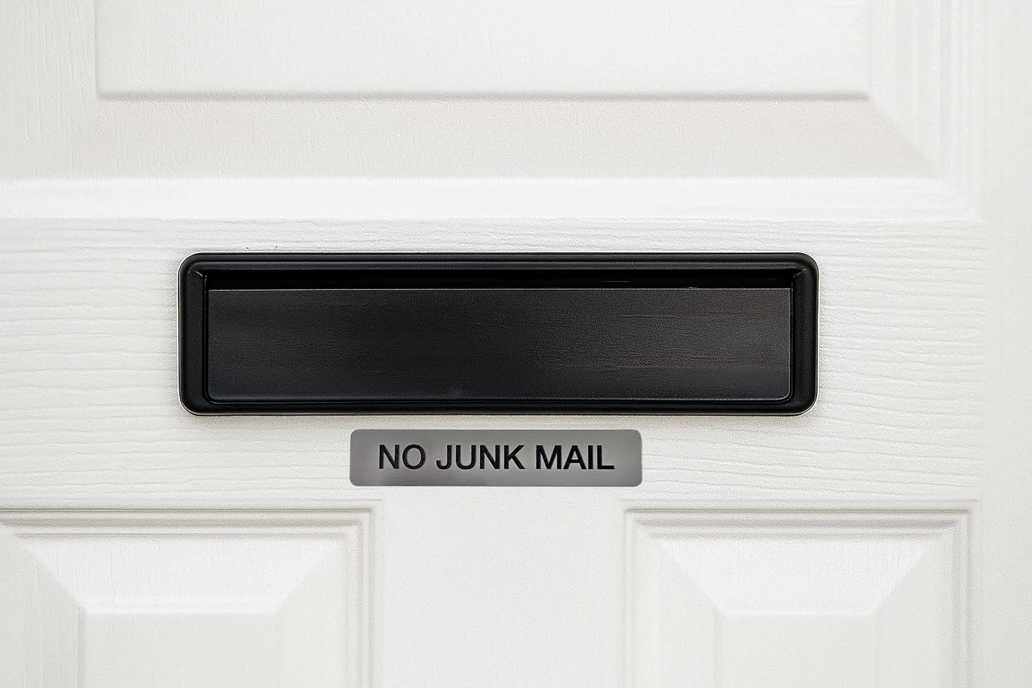 NO JUNK MAIL Sign Brushed Silver Gold Acrylic Plaque, 100 X 20Mm, Weatherproof Engraved Mailbox Sign, Self-Adhesive Backing, Outdoor Letterbox Label No Rusting Easy to Maintenance image number 4