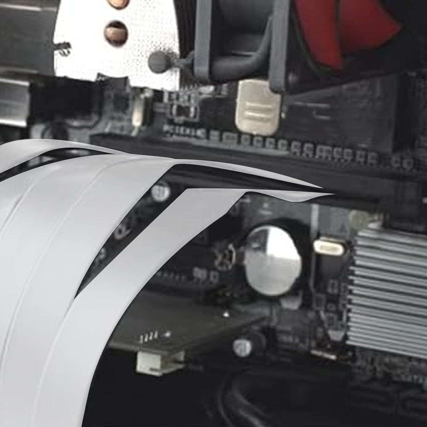 Jectse PCIE 5.0 X16 Riser Cable, 128Gbps High Speed Flexible Extender Card Extension Port 180 Degree Adapter, PCIE 5.0 X16 Graphics Card Extension Cable, 20Cm White image number 2