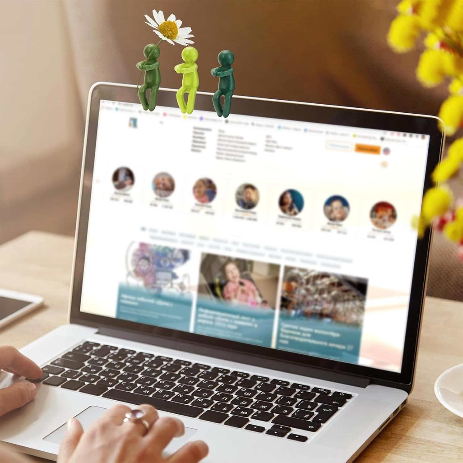 Augous 3Pcs Plant Propagation Buddy, Plant Support for Sprouts, Stems, Shoots, and Cuttings, Plant Supports for a Plant Propagation Station or an Indoor Garden, Plant Lover Gifts image number 5