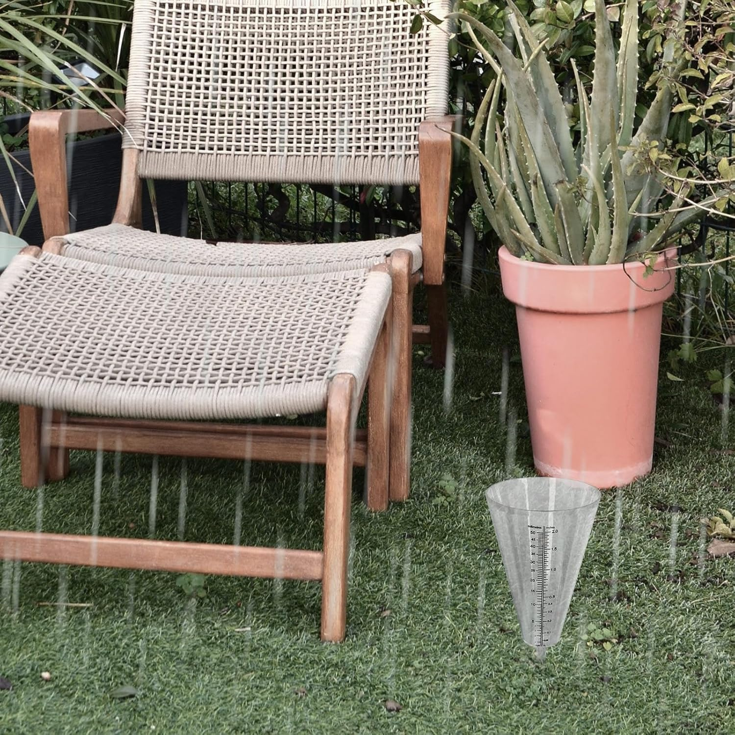 Outdoor Cone Shaped Rain Gauge with Double Scale Transparent Funnel for Accurate Rainfall Measurement Suitable for Agriculture Meteorological Use and Garden Monitoring image number 3