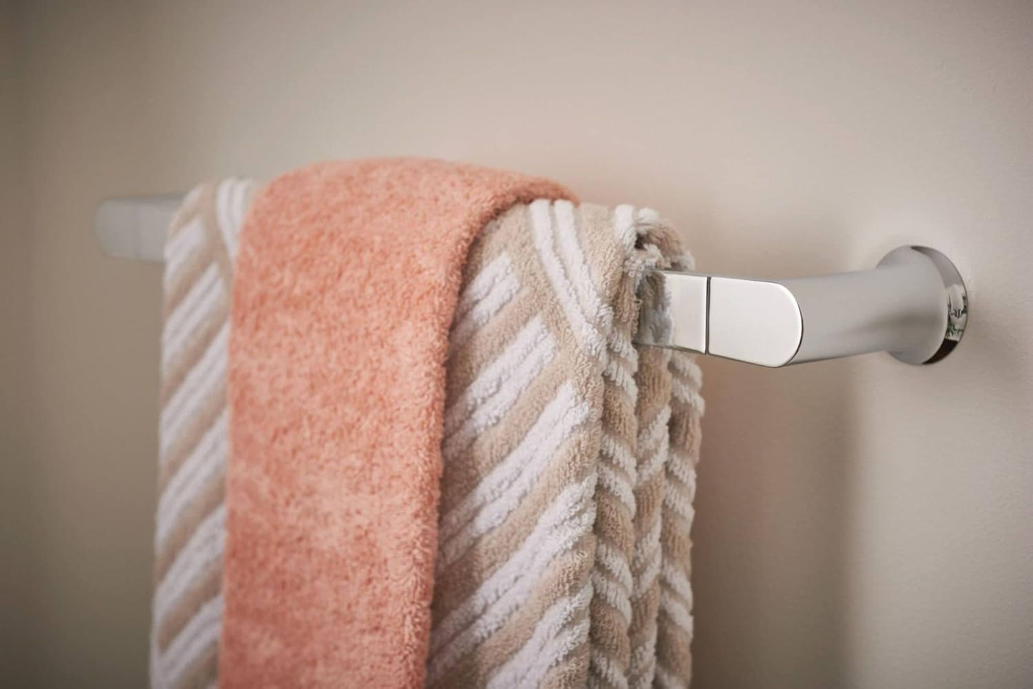 Moen Genta LX Chrome Modern 18-Inch Single Kitchen or Bathroom Towel Bar, BH3818CH image number 2