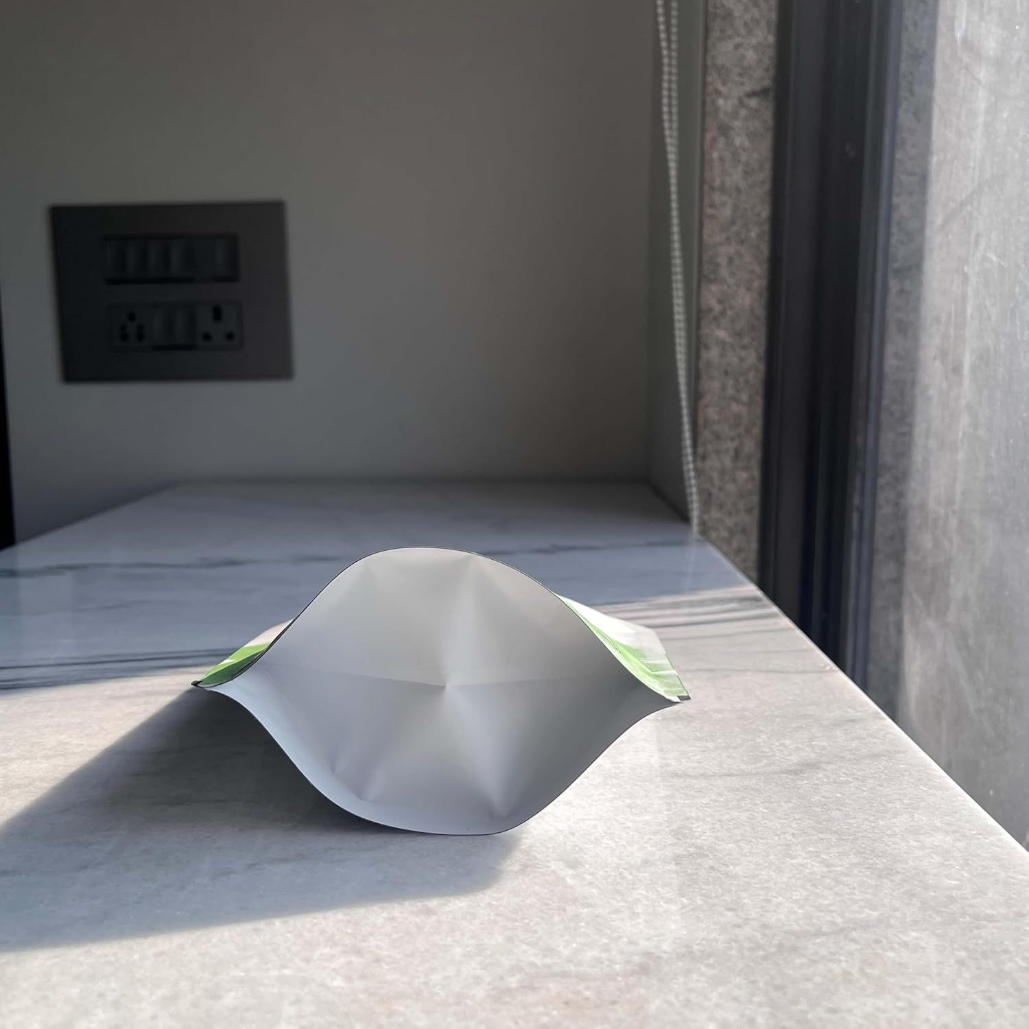 Mi Nature Premium Moringa Leaf Powder 227 Gram (08 Oz) | 100% Pure Superfood from Indian Drumstick Tree| for Smoothies| Vegan & Preservative Free image number 1