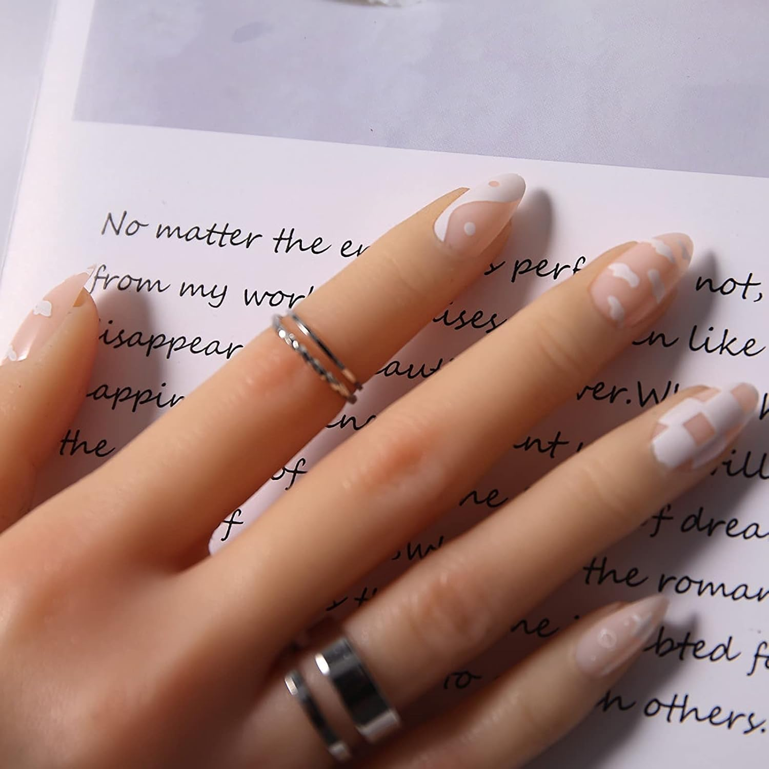 RYUUSEI 24Pcs Square Press on Nails Short Squoval White Fake Nails with Nail Glue French Pink Checkerboard False Nails Glossy Full Cover Acrylic Nails for Women image number 1