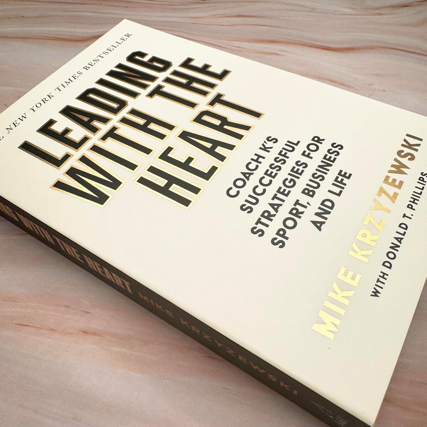 Leading with the Heart: Coach K'S Successful Strategies for Sport, Business and Life image number 5