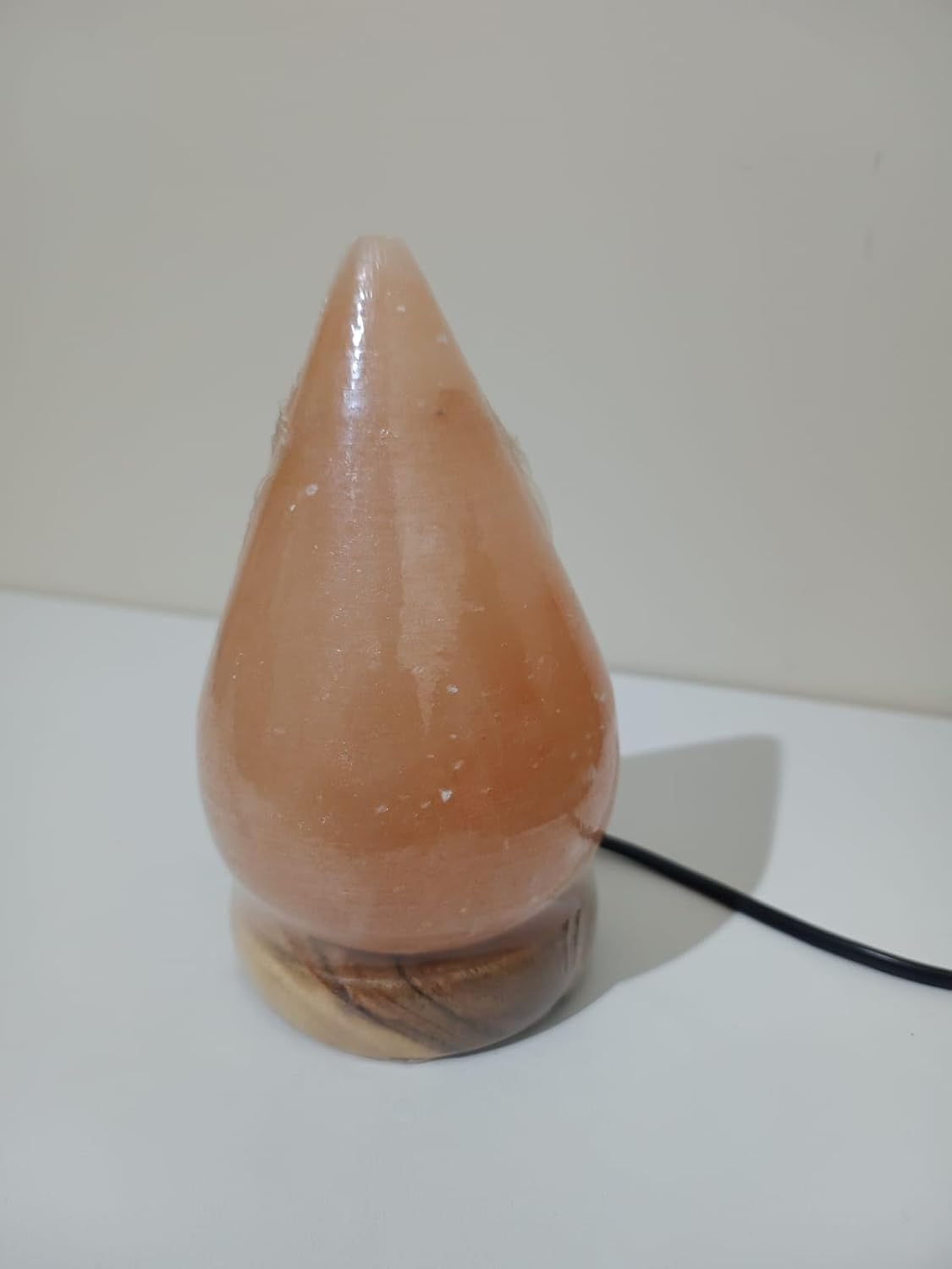 1-2 KG Premium Natural Teardrop Salt Lamp 100% Authentic, Handcrafted from the Foothills of the Himalayas Beautifully Hand Craft Teardrop Comes with Complete Electric Fitting