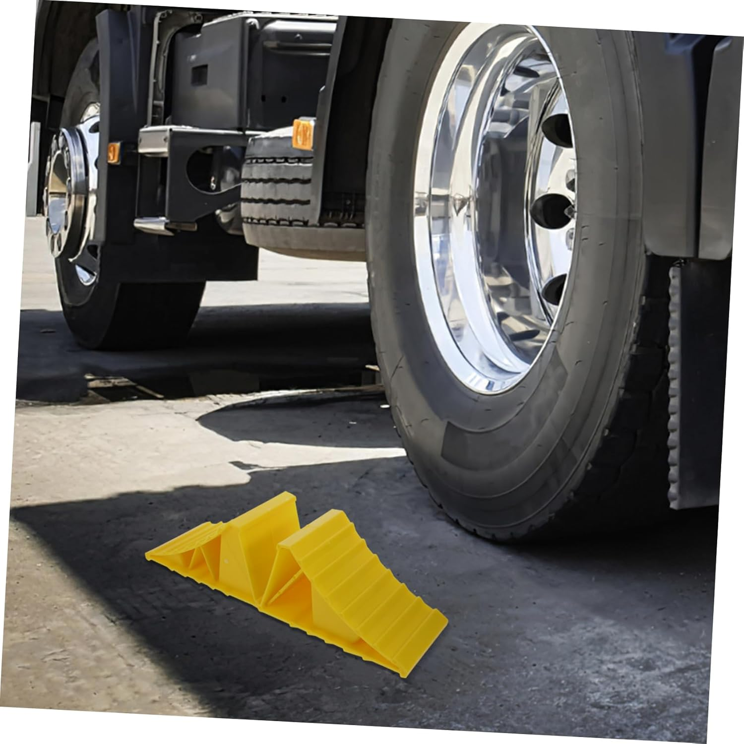 DONFAMDS 1Pair Heavy Duty Wheel Chocks Anti- Tire Blocks for Cars Portable Wheel Stopper for Rv Trailer Truck Safety Lightweight Design image number 3