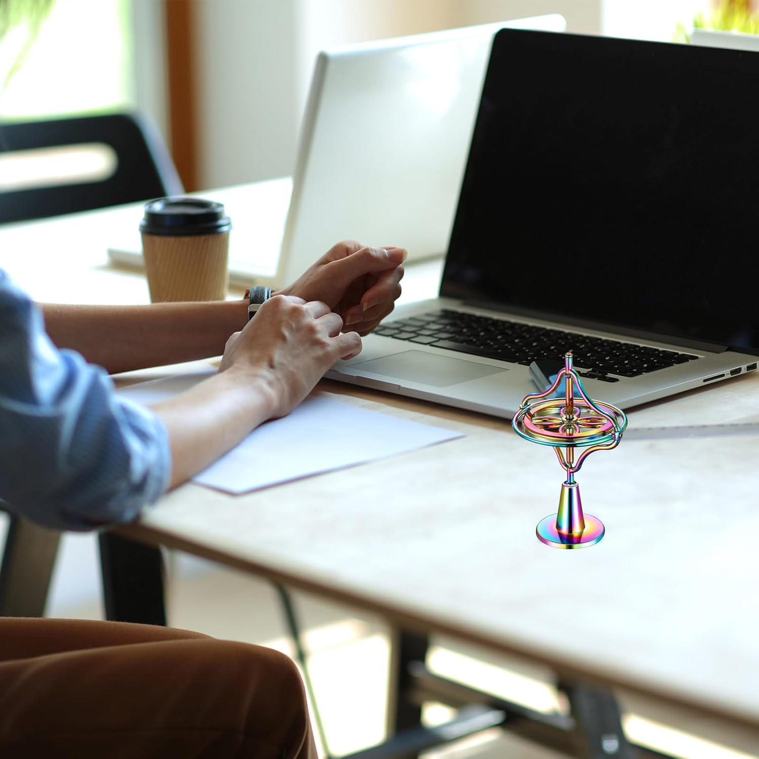 Meekoo 2 Pack Metal Anti-Gravity Gyroscope Colorful Spinning Top Gyroscope Balance Toy Educational Gift image number 3