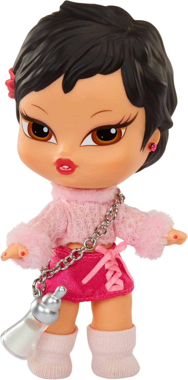 Bratz Babyz Runwayz Doll - Jade - 1 Collectible Fashion Doll with Stylish Outfit, Cute Baby Doll with a Necklace That Doubles as a Keychain - Kids Toy - Great for Ages 6 and Older image number 5