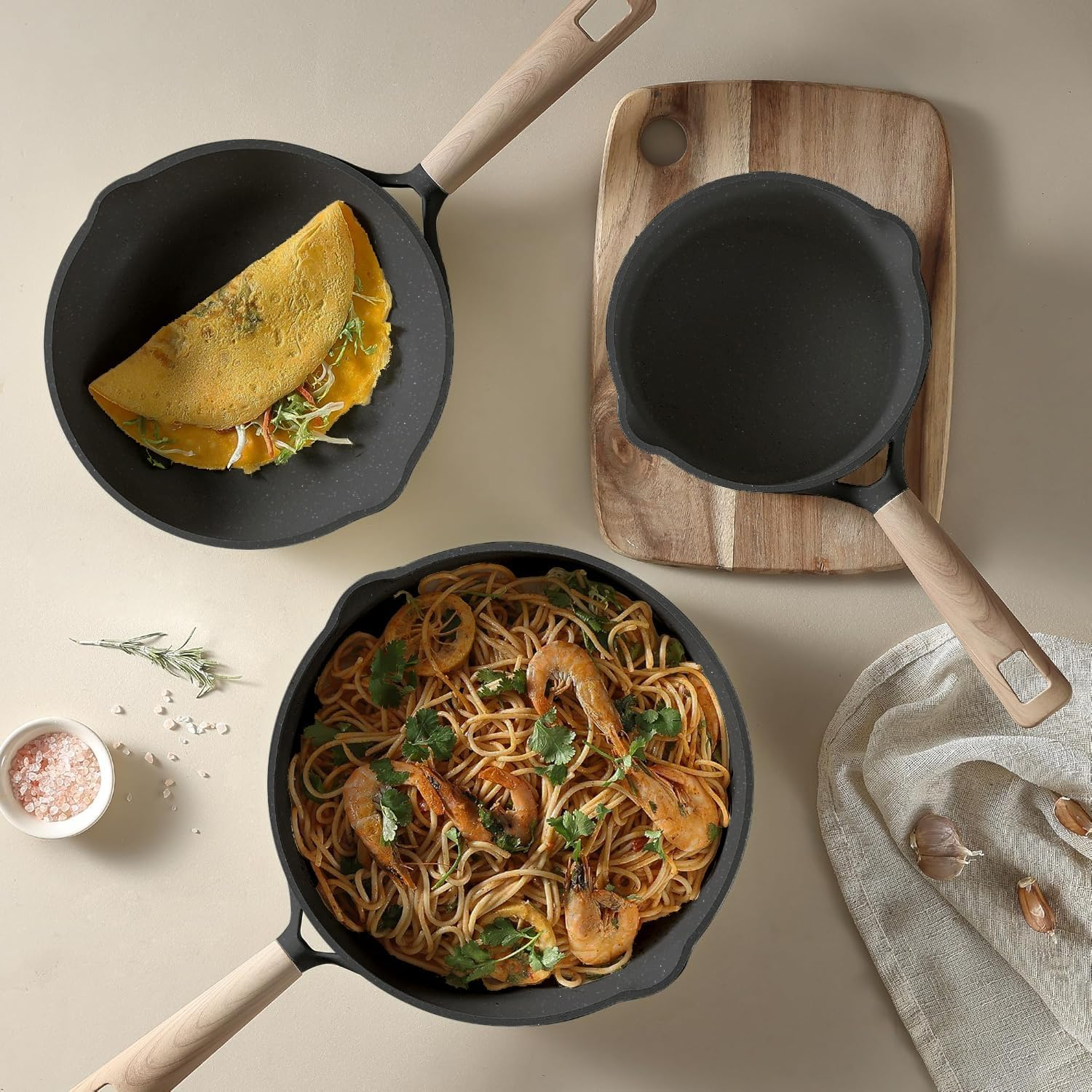 17Pcs Pots and Pans Set, Kitchen Cookware Set with Removable Handle, Non-Stick Aluminum Kitchen Cooking Sets, Silicone Tools and Pot Protectors, Versatile Cooking Essentials, PFAS and PFOA Free