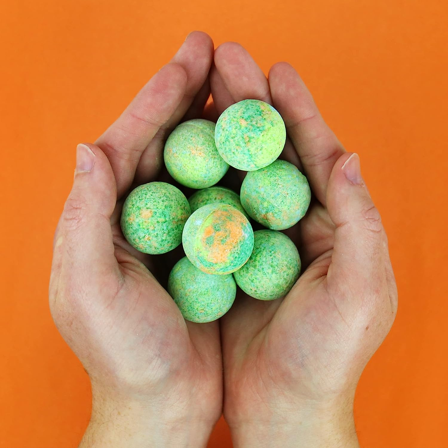 Gift Republic Dino Poop Bath Bombs, 20-Pack, 15G Each, Fun Fizzy Bath Bombs, Colourful and Bubbling Bath Soak, Humorous Kids&rsquo; Bath Time Treat, Novelty Bath Additive image number 3