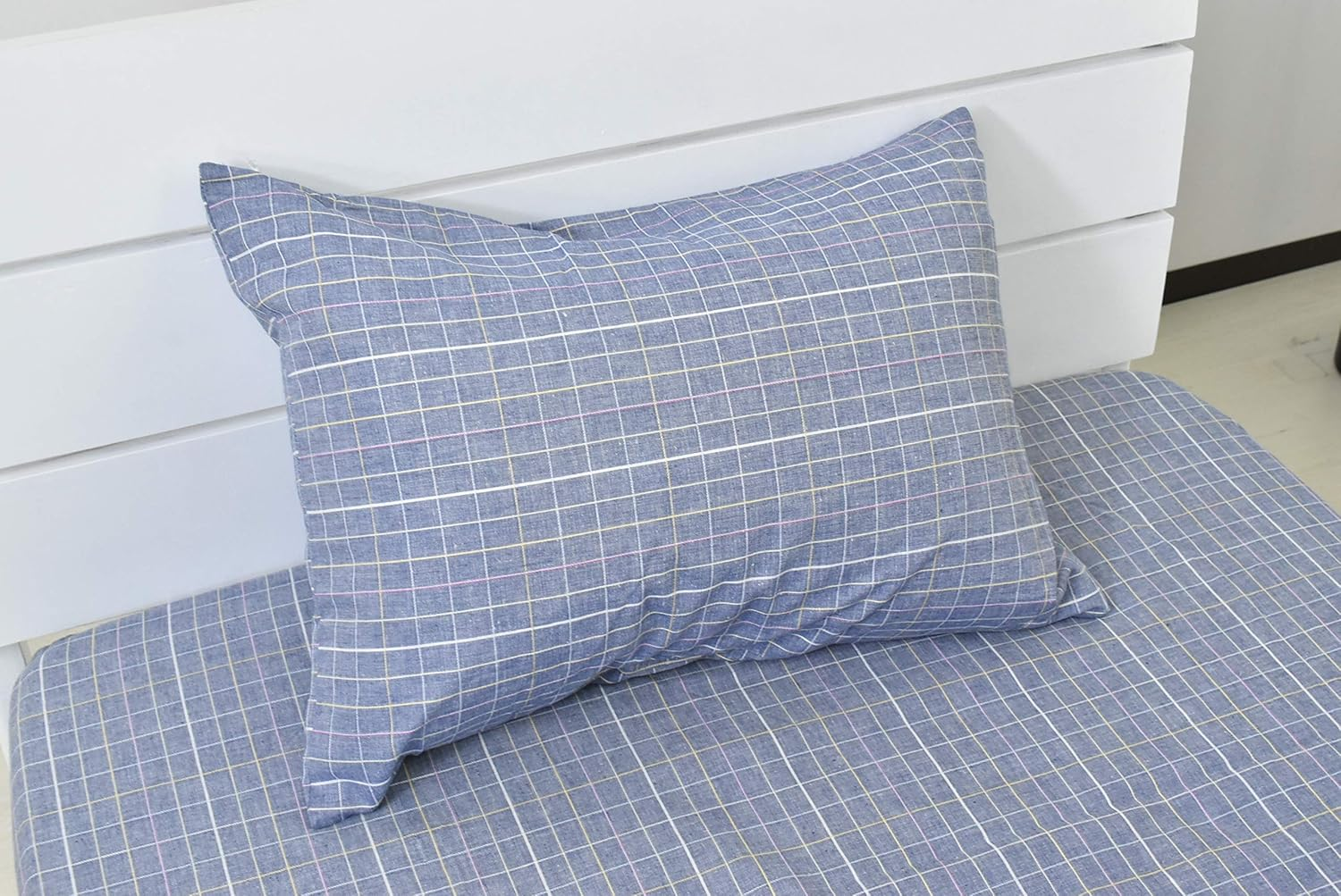 Oshin OS-AM1177 Bedding Cover Set, Blue, Throw 59.1 X 82.7 Inches (150 X 210 Cm), Bed 39.4 X 78.7 X 9.8 Inches (100 X 200 X 25 Cm), Pillow Case 17.3 - Beige Am10723 image number 5