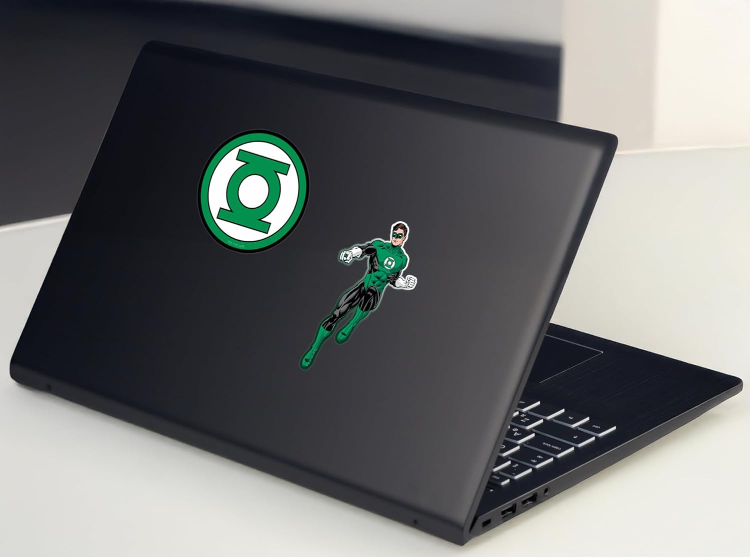 Elektroplate Officially Licensed DC Comics Green Lantern and Symbol Dynamic Decals | Premium Auto-Grade Weatherproof Vinyl Stickers for Car, Water Bottle, Phone & More| Made in the USA | Set of 2 image number 1
