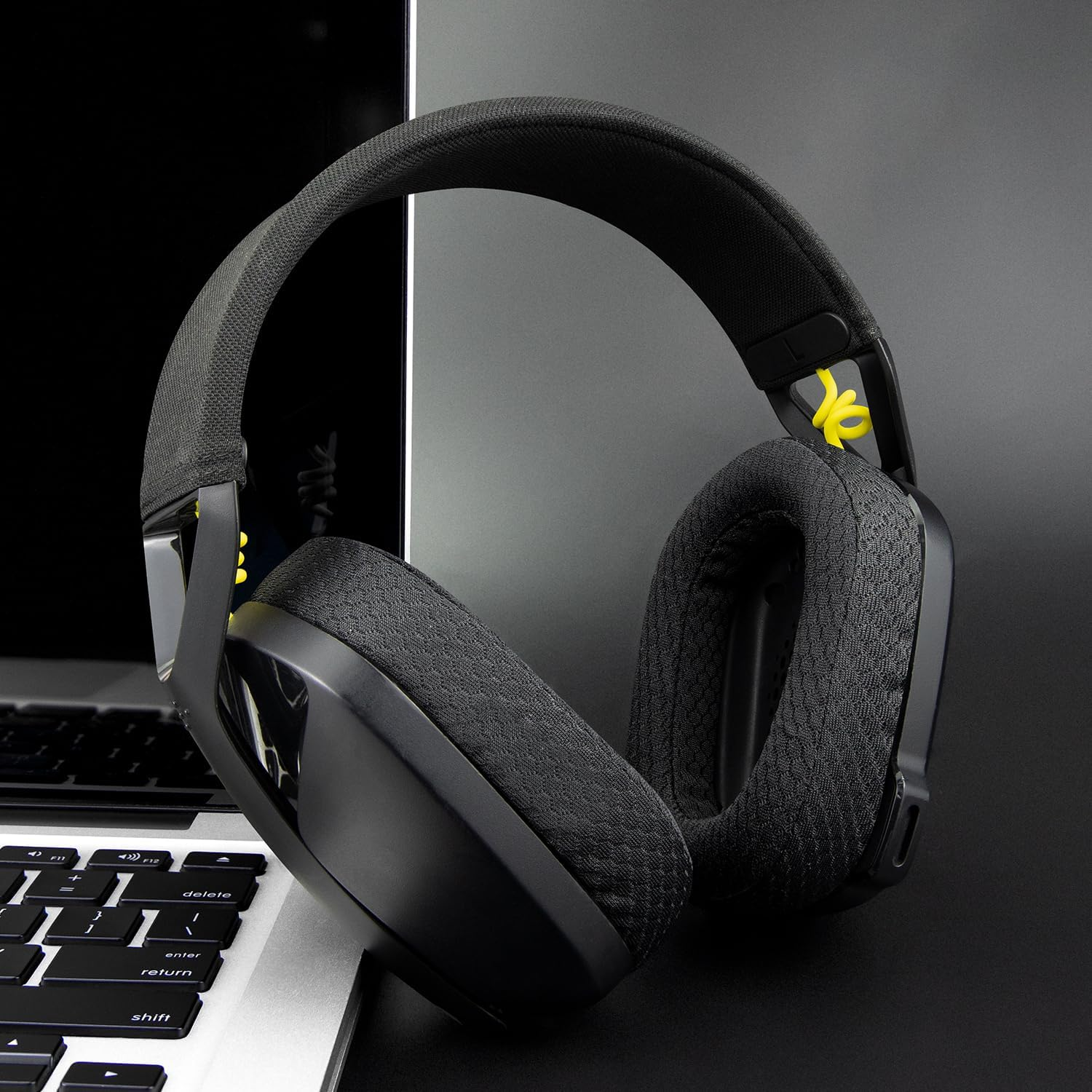 SOULWIT Mesh Fabric Earpads Replacement for Logitech G435 Lightspeed Wireless Gaming Headphones, Ear Pad Cushions with High-Density Foam - Black image number 5