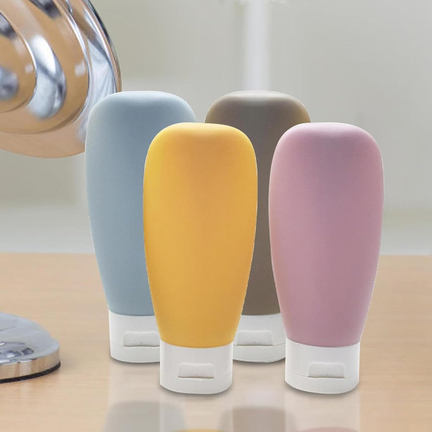 Jotia 5Pcs Travel Bottles Kit, Squeezable Containers TSA Approved Travel Containers Leak Proof Refillable Shampoo and Conditioner Travel Essentials Bottle Set image number 4