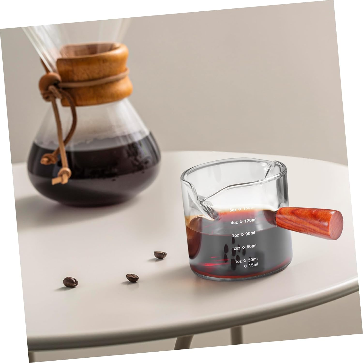 WEKADRIN 2 Pcs Glass Creamer Pitchers with Wood Handle Espresso Measuring Cups Graduated Borosilicate Glass for Coffee Milk Syrup Safe Rounded Edges Compact Design for Home and Cafe Use