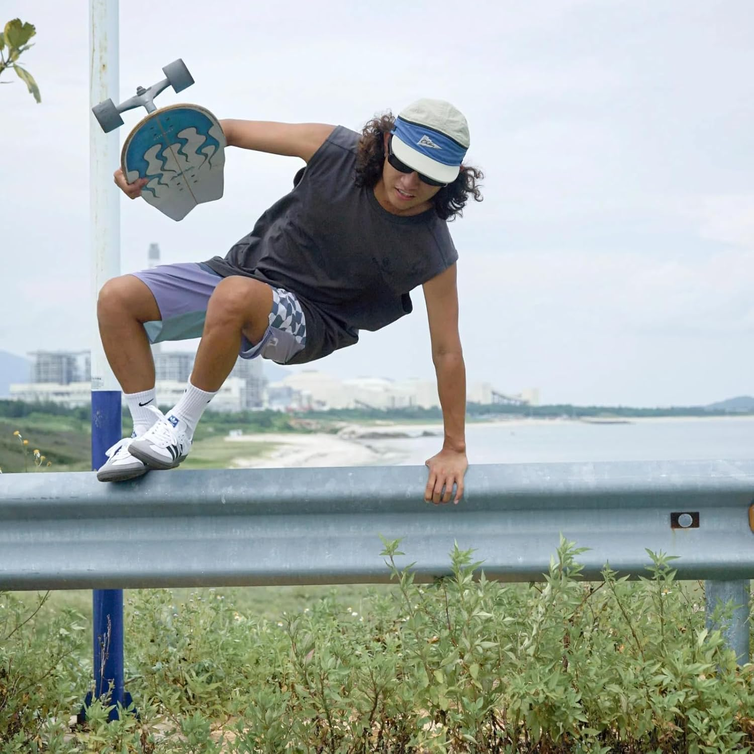 Vintage American Sports Quick-Dry Water-Repellent Cap with Detachable Two-Way Wear: Baseball & Sky Cap for Outdoor Surfing - Versatile, Stylish image number 5