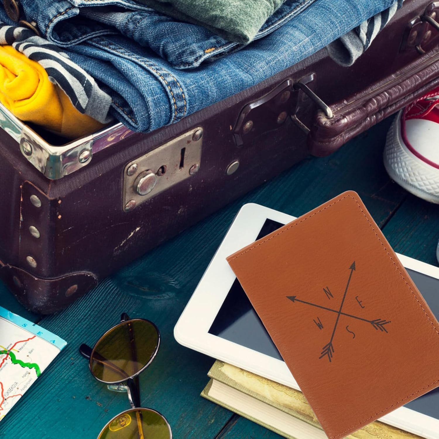 ULDIGI PU Passport Holder Bag for Men Multifunctional Credit Card Organizer with Multiple Pockets Travel Document Pouch for Secure Storage Lightweight and Stylish Travel Accessory image number 4