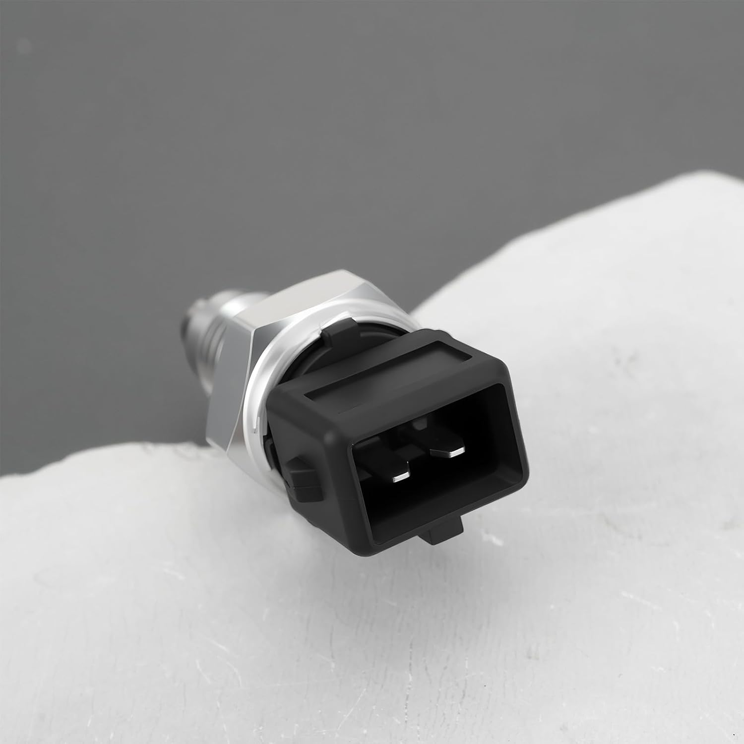 Emagtech Car Reverse Light Switch UMB100100 Compatible with Land Rover Freelander 1 TD4 2000-2006 image number 5