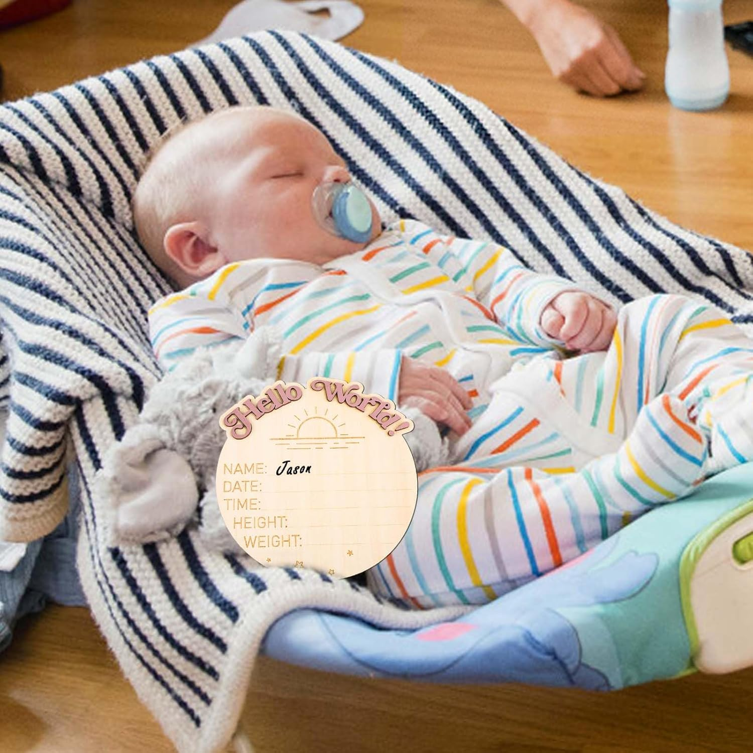 Baby Announcement Sign, I'M New Here Wooden Baby Announcement Sign Hello World Newborn Sign Name Plaques Photography Props Card Welcome Baby Keepsakes Birth Record Decoration(Sun)