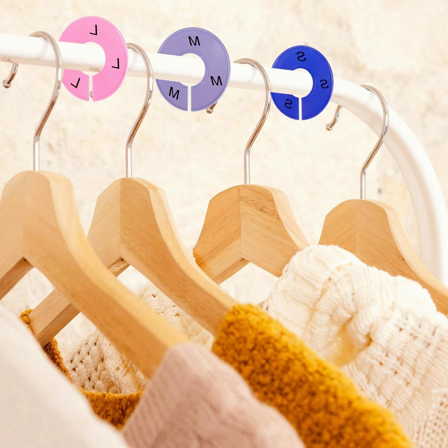 16Pcs Closet Dividers, round Clothing Rack Dividers Plain Closet Dividers for Hanging Clothes, Color Plastic Hanger Tags Clothing Rack Dividers round Closet Labels Reusable Wardrobe Hanger Separator image number 3
