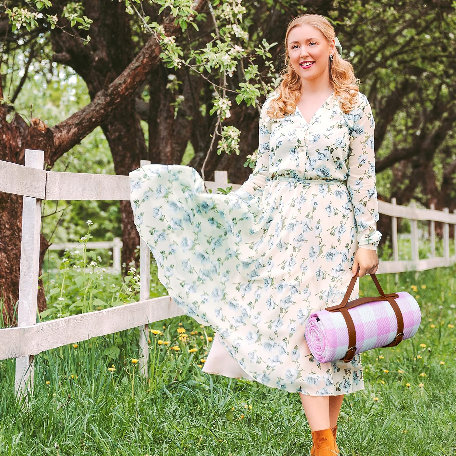 Foldable 59''X79'' Extra Large Waterproof Picnic Blanket - Thick Outdoor Mat Perfect for Park and Beach, Water Resistant for Happy Outings. Machine Washable Picnic Tote... (Pink Gingham) image number 2