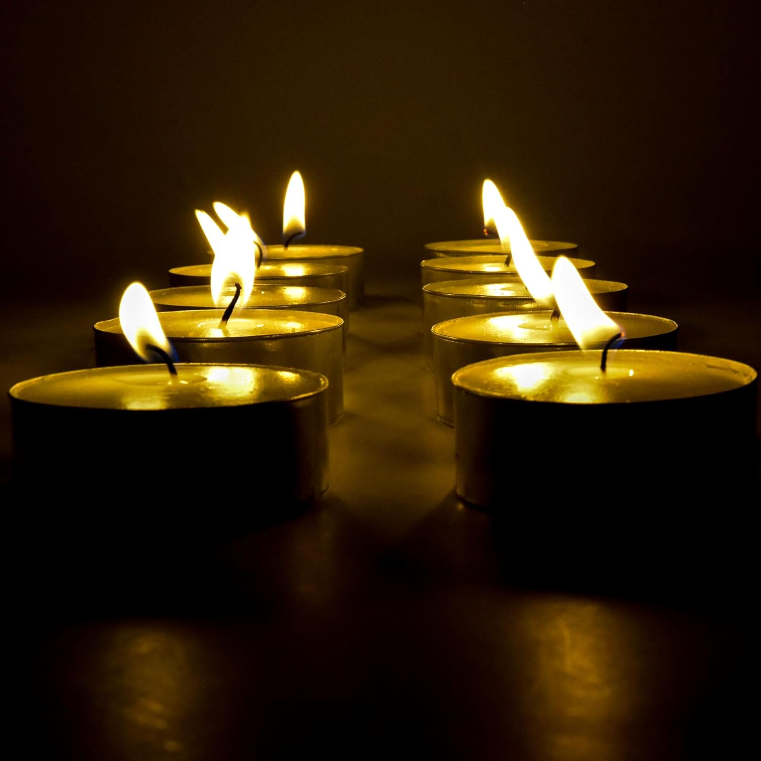 Glo-Wax Giant Tea Lights 10 Pack Maxi Candles Unscented Extra Large Long Burn Lasting Up-To 10 Hour Burning per Candle Indoor and Outdoor Tealights Quality White Wax image number 2