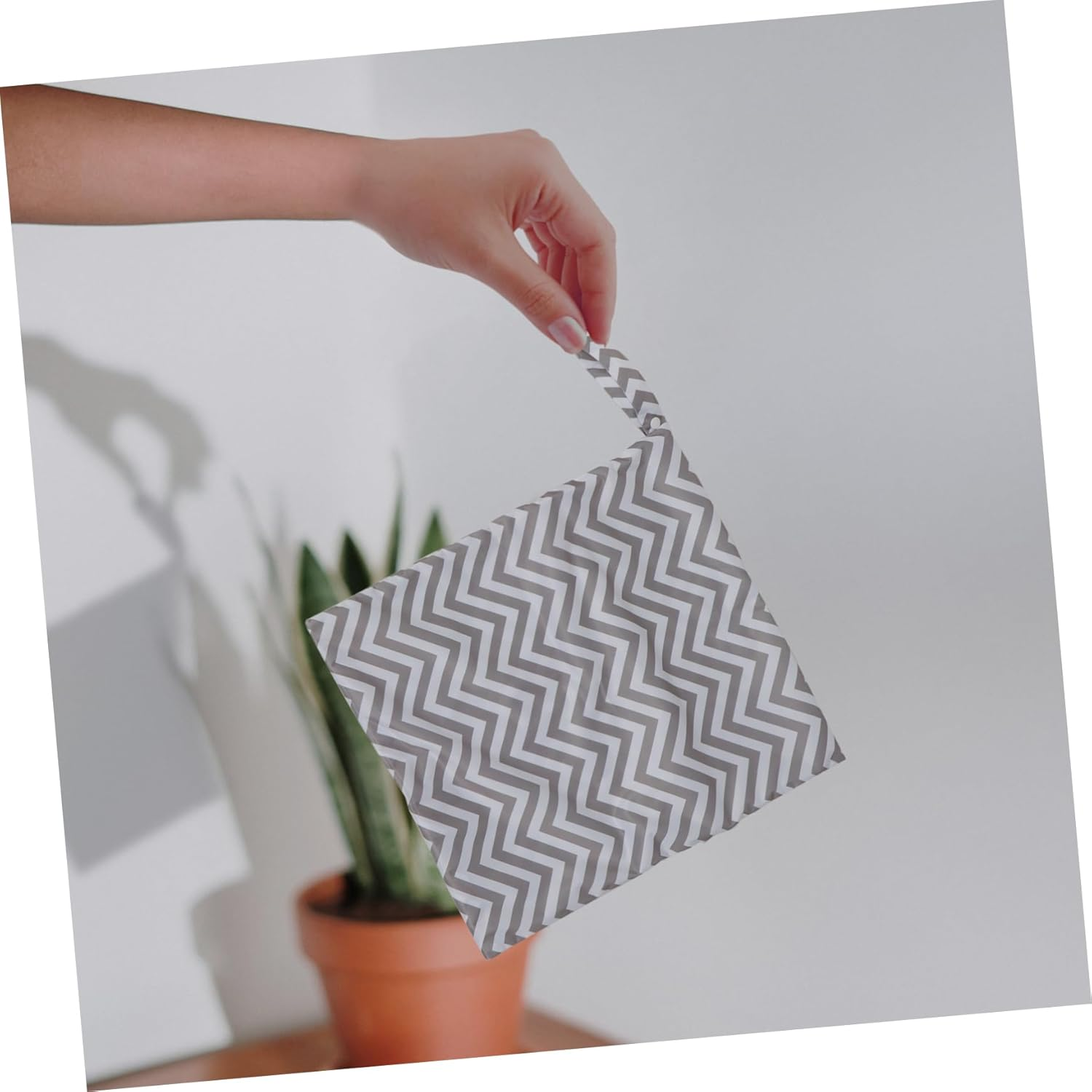 SECFOU 3Pcs Reusable Wet Bag Printed Diaper Bag for Travel Includes Diaper Wet Dry and Storage Pouch for Mom Accessories