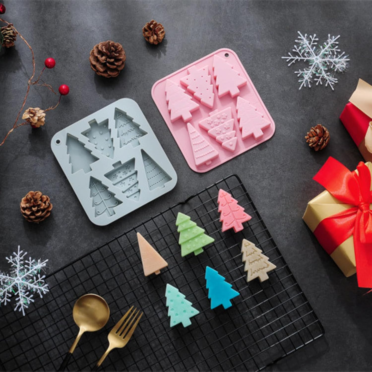Christmas Tree Silicone Mold, 1 X Christmas Tree Chocolate Mould Baking Mould Soap Melt Candy Cake Jelly Baking Molds for Christmas Decoration Family Party DIY image number 4