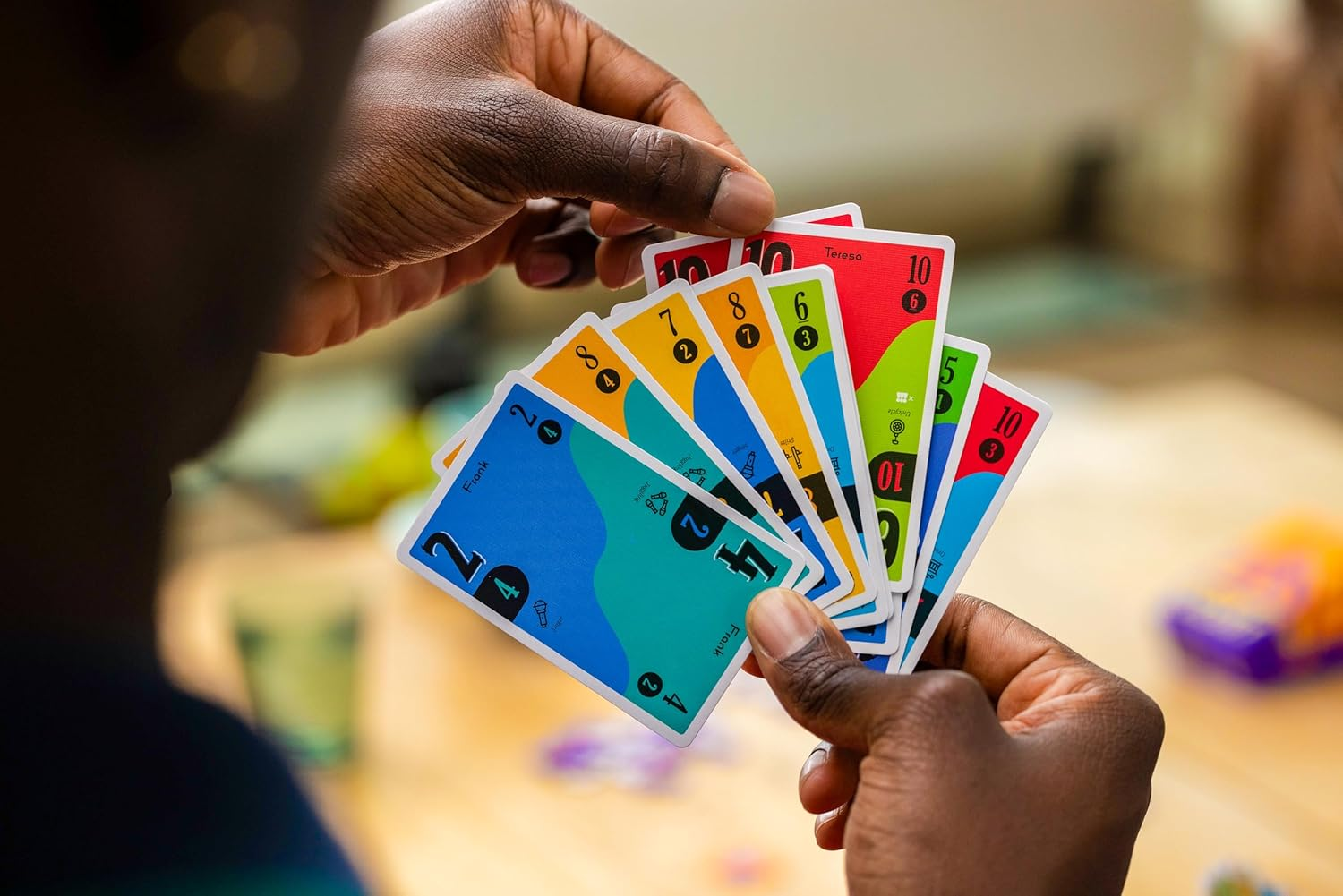 Oink Games Scout Card Game image number 1