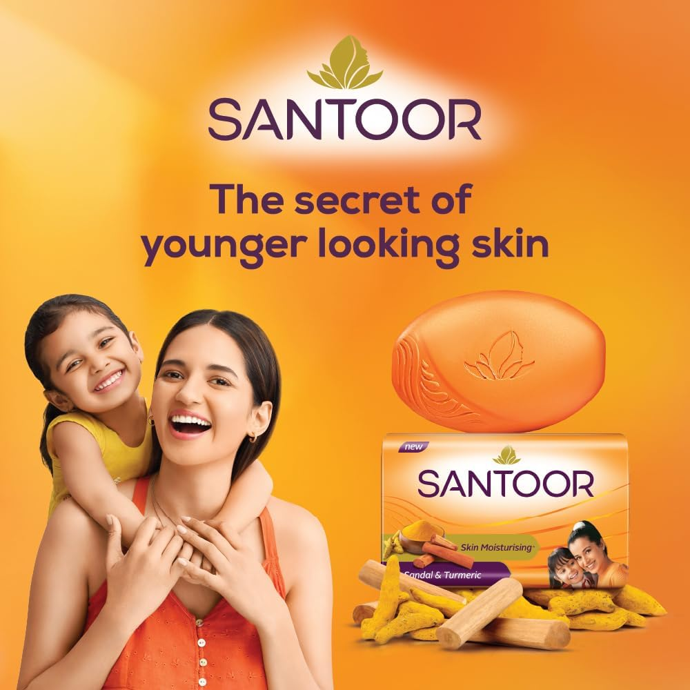 Santoor Sandalwood and Turmeric Bath Soap for Younger Looking and Glowing Skin, Combo Offer, 125 G (Pack of 8) image number 4