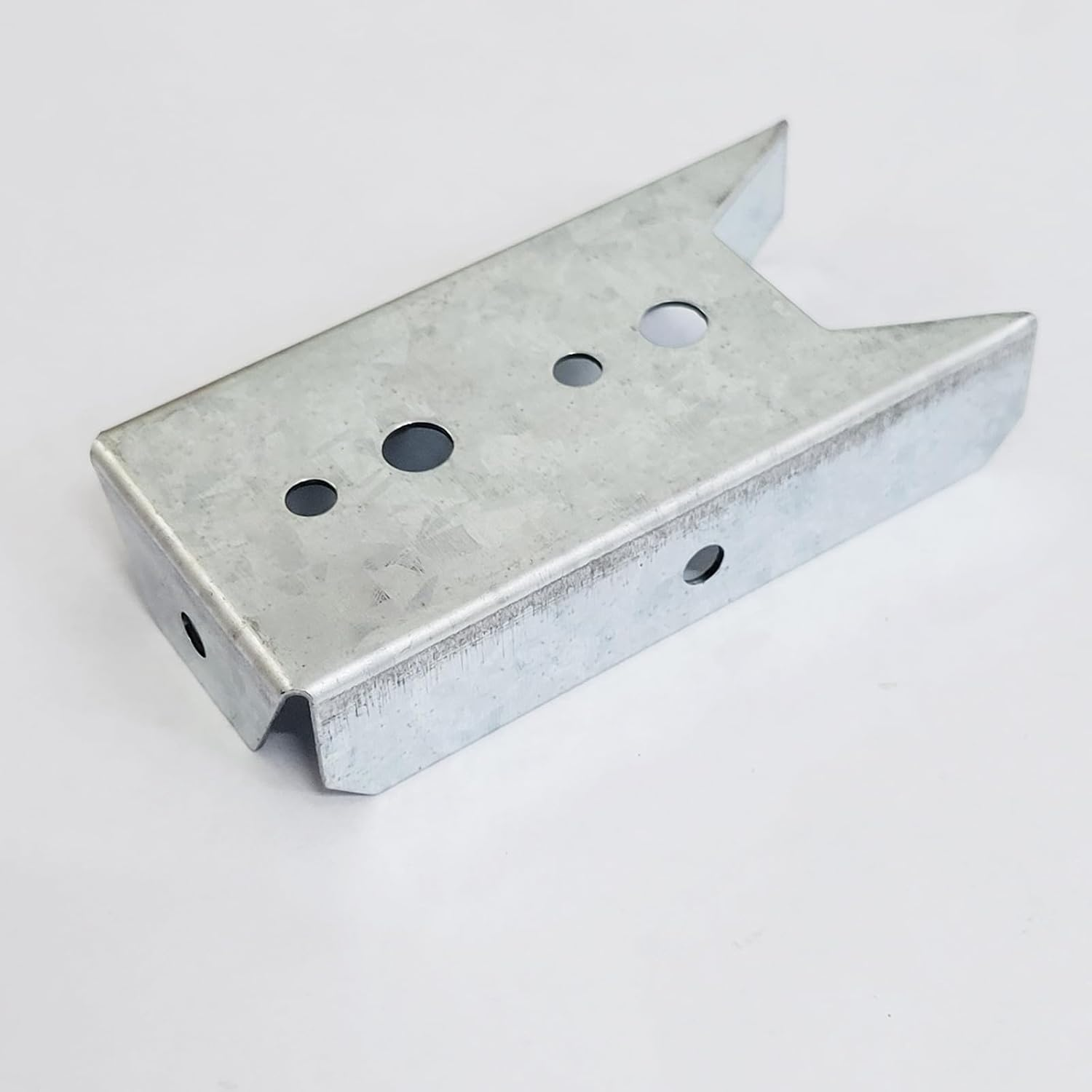 Auto-Plaza 48 Count Zinc Corner Mount Fence Brackets for 2X4 Inch Wood Post Deck Railing Connectors (ZINC ALLOY) image number 1