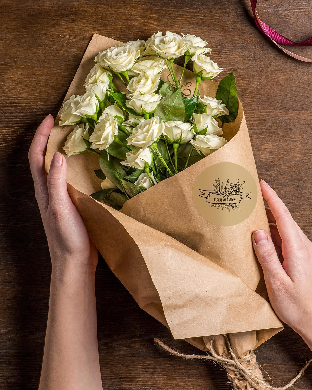 MUNBYN 50X50Mm Kraft Circle Thermal Sticker, Self-Adhesive round Direct Thermal Label, Multi-Purpose Roll for DIY Logo Design, QR Code, Name Tag, Inventory - 750 Labels/1 Roll