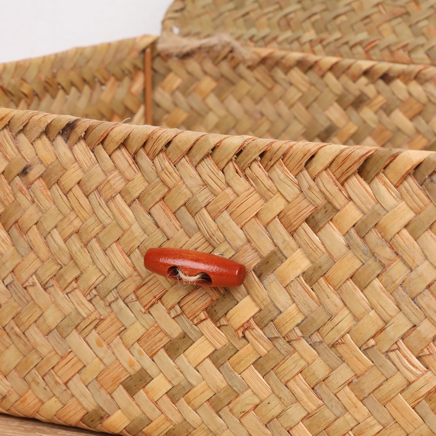 Wicker Shelf Baskets with Lid,Handwoven Seagrass Basket for Storage Basket Bins Rectangular Home Organizer Gift Boxes (Natural Large) image number 4