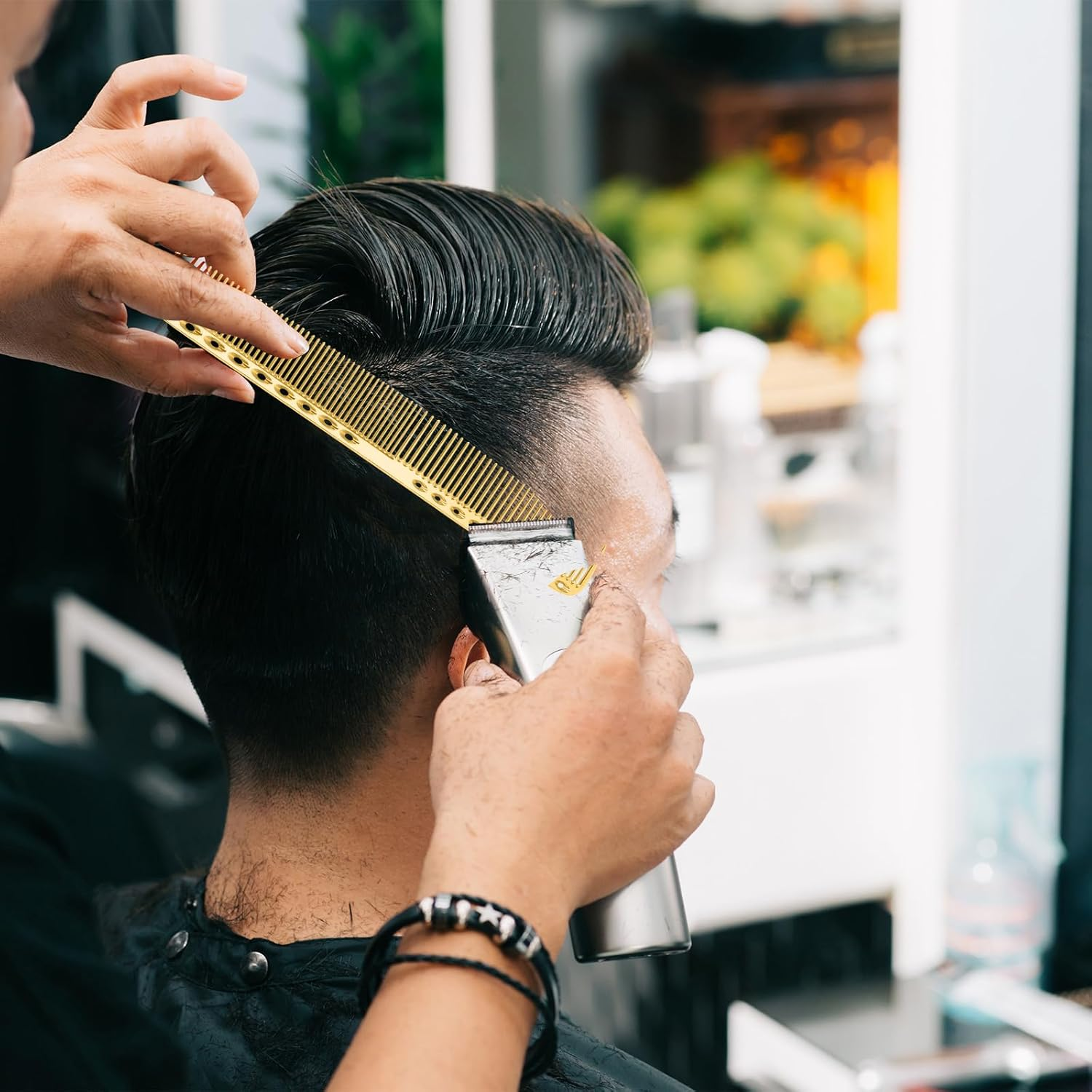 Metal Comb for Men, 2 PCS Fine Tooth Comb Aluminum Cutting Comb Metal Hair Styling Comb Set Metal Rat Tail Comb Professional Barber Comb, Detangling Comb anti Static Metal Combs for Hair Women, Gold image number 5