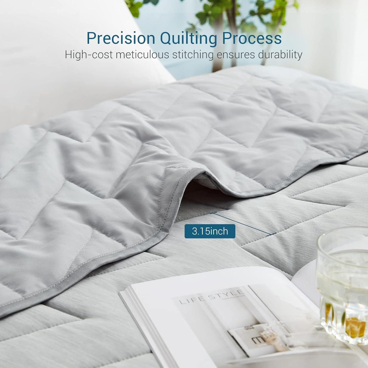 Elegear Cooling Comforter Twin Absorbs Body Heat to Keep Cool, Cooling Blanket for Hot Sleepers Japanese Arc-Chill 3.0 Cool Tech Fabric Summer Comforter Hypo-Allergenic Cooling Quilt image number 6