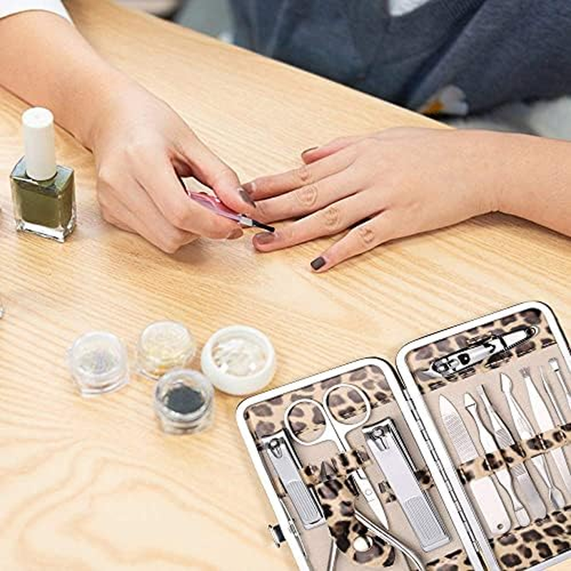 Manicure Kit, FAMILIFE 12Pcs Nail Clippers Set Stainless Steel Multipurpose Kit Grooming Tools Kits with Leopard Print Case