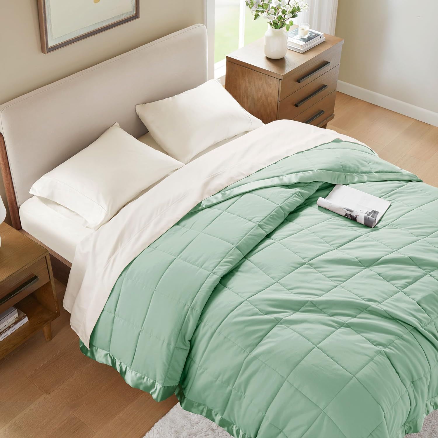 Madison Park Windom down Alternative Blanket, Premium 3M Scotchgard Moisture Wicking Treatment, Lightweight and Soft Bed Cover for All Season, Satin Trim, Seafoam Full/Queen image number 4