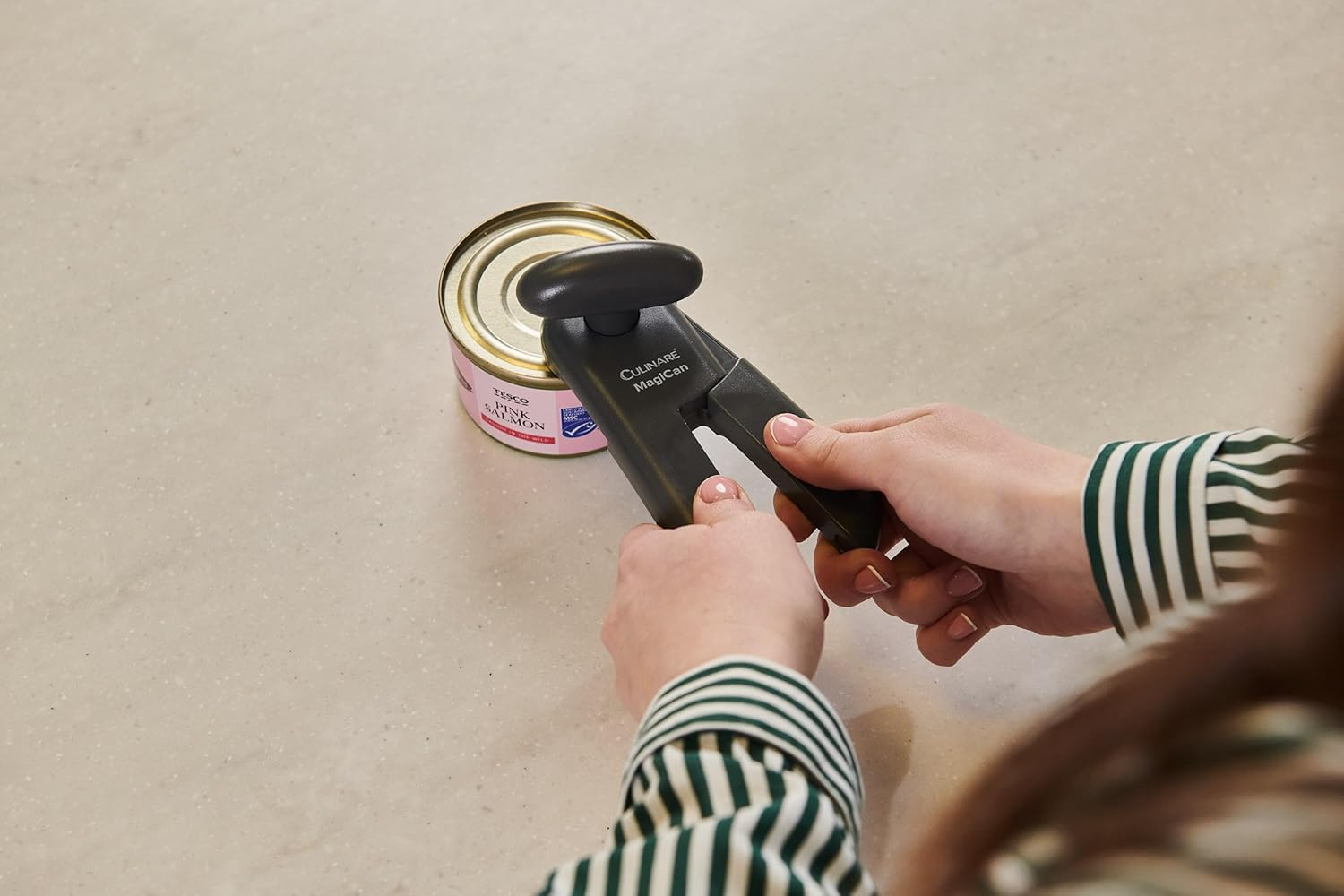 Culinare Magican Tin Opener, Grey, Plastic/Stainless Steel, Manual Can Opener, Comfortable Handle for Safety and Ease