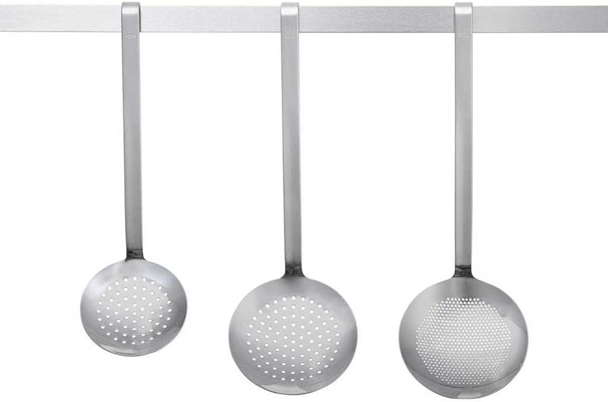 R&ouml;sle Stainless Steel Fine Strainer, 4.7-Inch image number 1