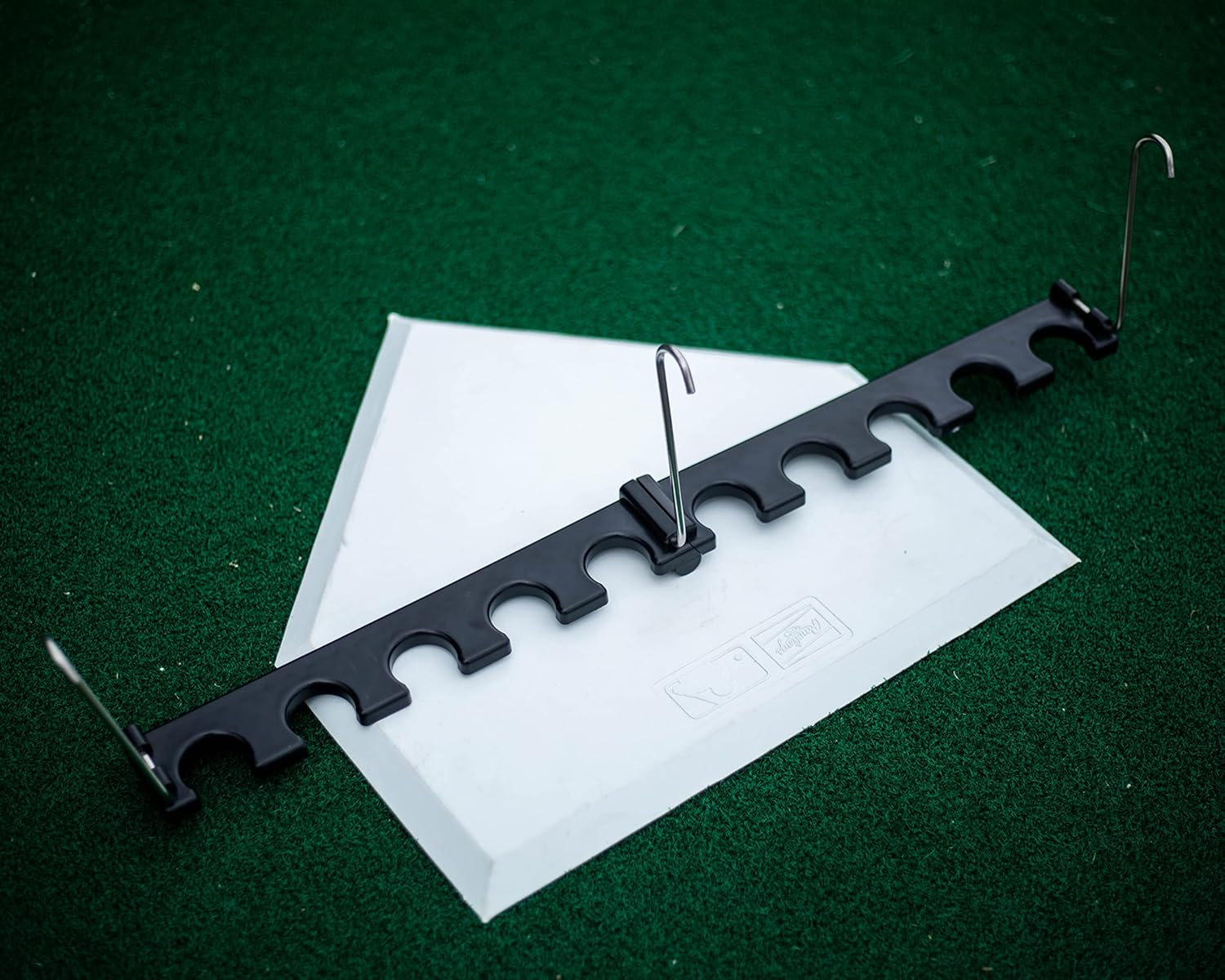 Rawlings Fence Bat Rack image number 1