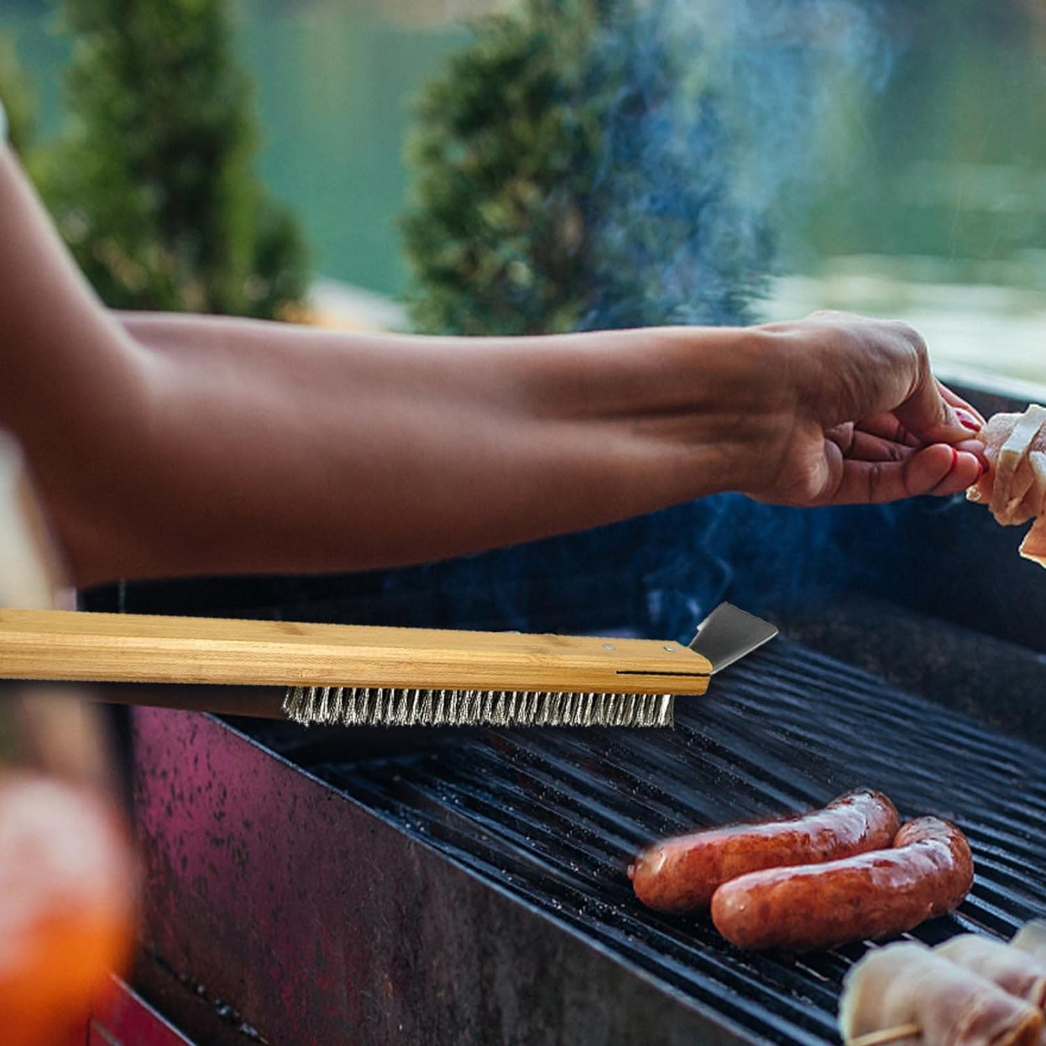 Pizza Oven Brush,Long Handle Wire Cleaning Brush with Scraper, Grill Brush Grill Cleaner Brush for Grills, Cookware, Oven, Grate, Stovetop image number 3