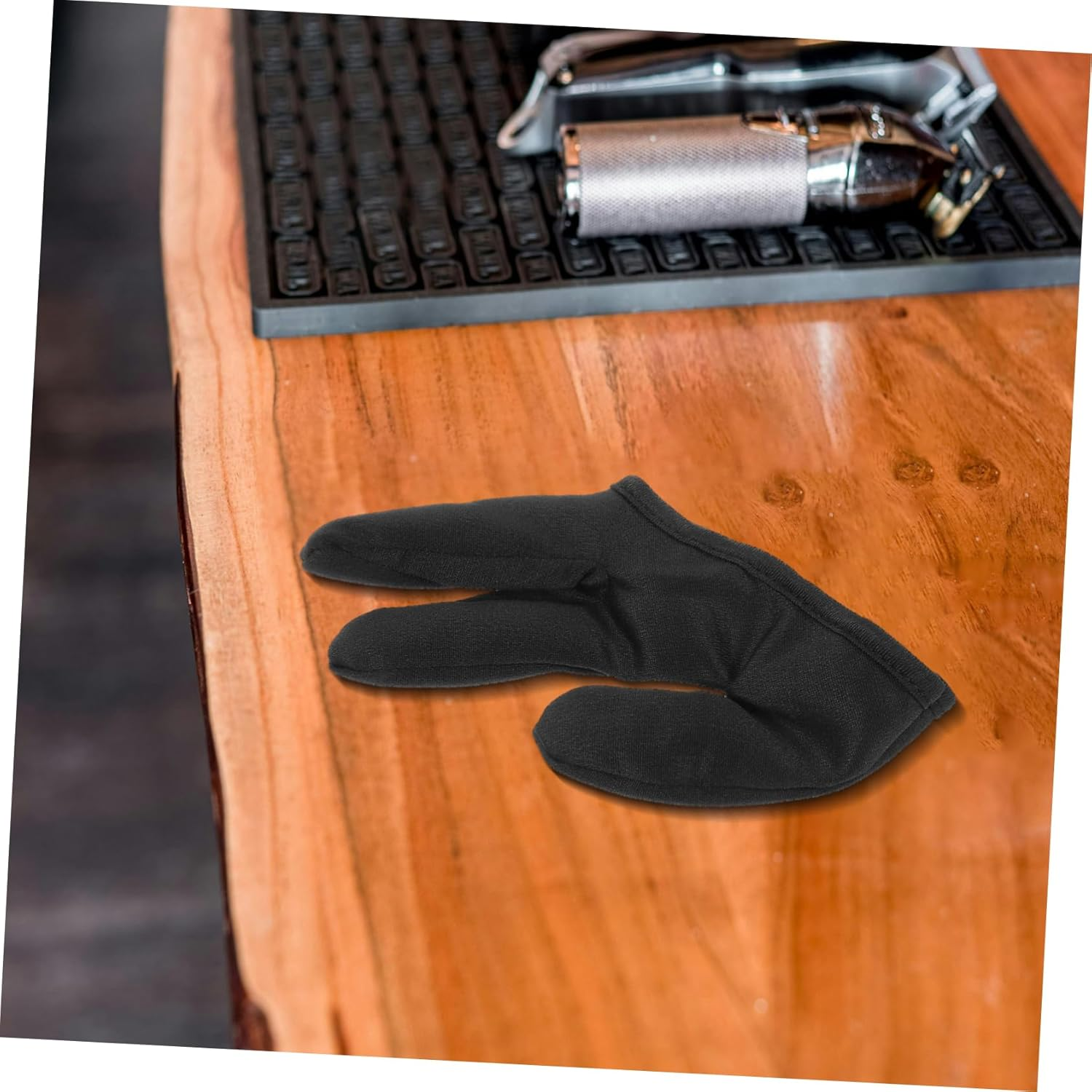 VALICLUD Heat-Resistant Gloves for Hair Styling Professional Curling Elegant Black Design for Salon Use and Stylish Suitable for Curling Wands and Straighteners