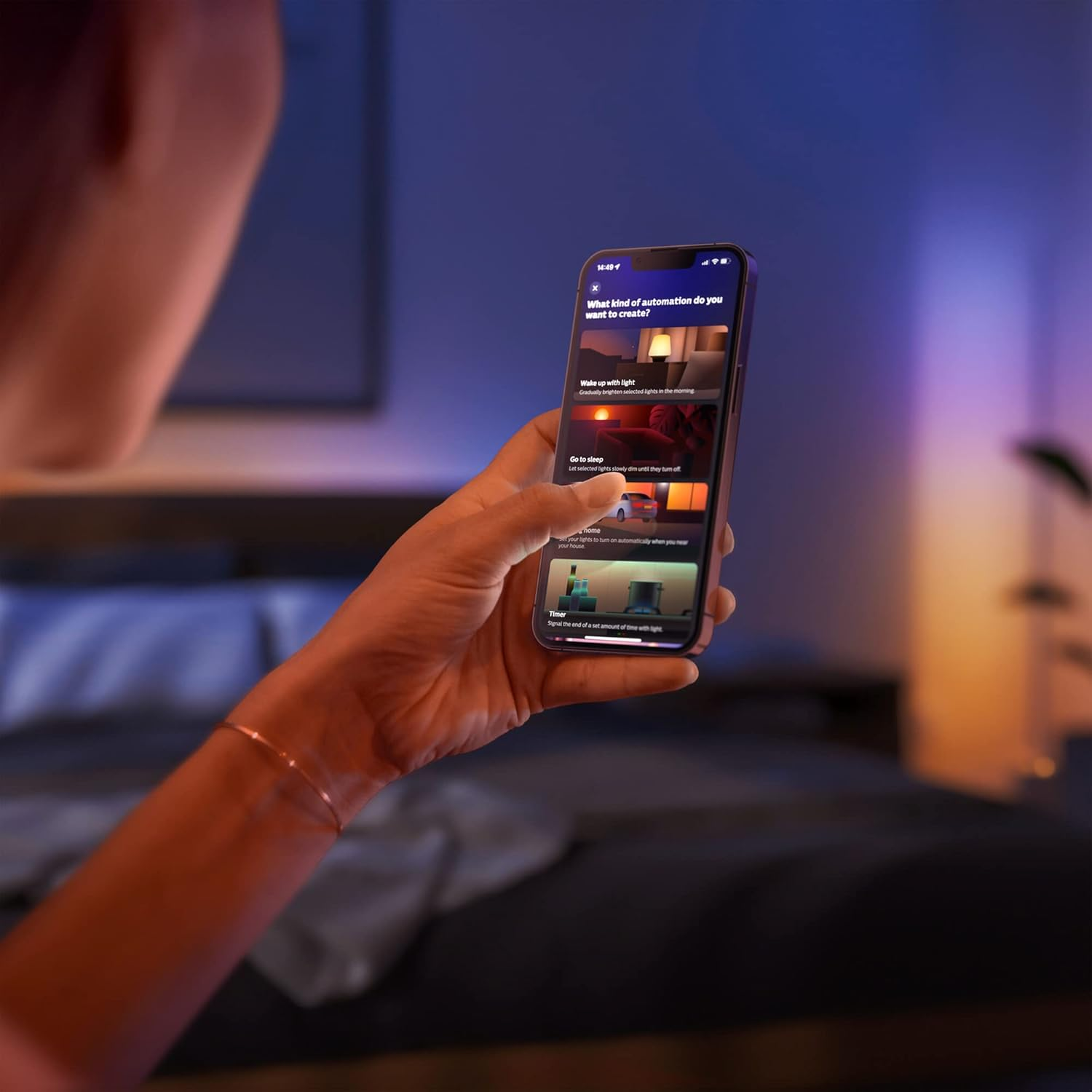 Philips Hue Gradient Signe White & Colour Ambiance [Oak Finish] Smart Table Light LED with Bluetooth. for Bedroom, Livingroom. Compatible with Alexa, Google Assistant and Apple Homekit. image number 5